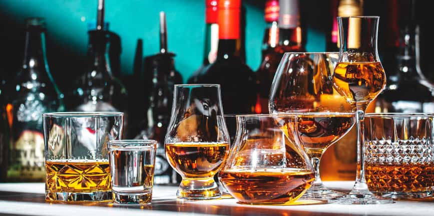 シーシャにおすすめの飲み物10選！新しい楽しみ方「カクテルシーシャ」も紹介